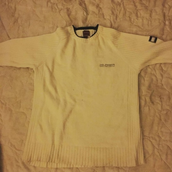 Vintage Tommy Hilfiger sweater - Picture 2 of 2